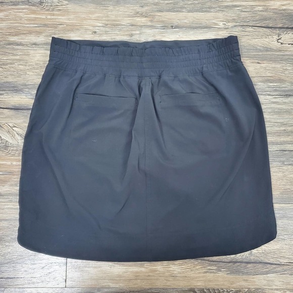 Athleta Women Activewear Athleisure Outdoor Tennis Golf Sport Skort Size 6 - Picture 4 of 8